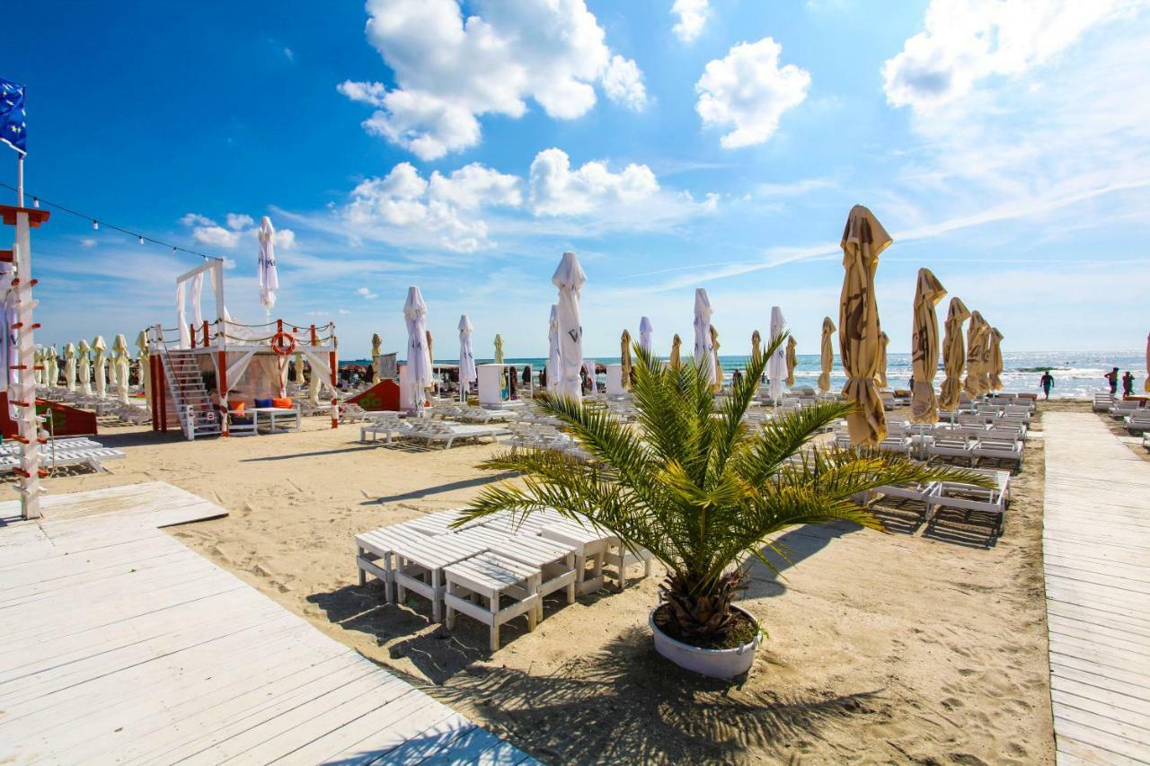 Luiza Apartament - Bavaro Residence - Mamaia Nord Năvodari Esterno foto