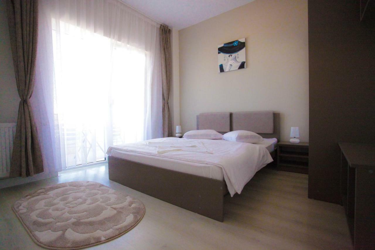 Luiza Apartament - Bavaro Residence - Mamaia Nord Năvodari Esterno foto
