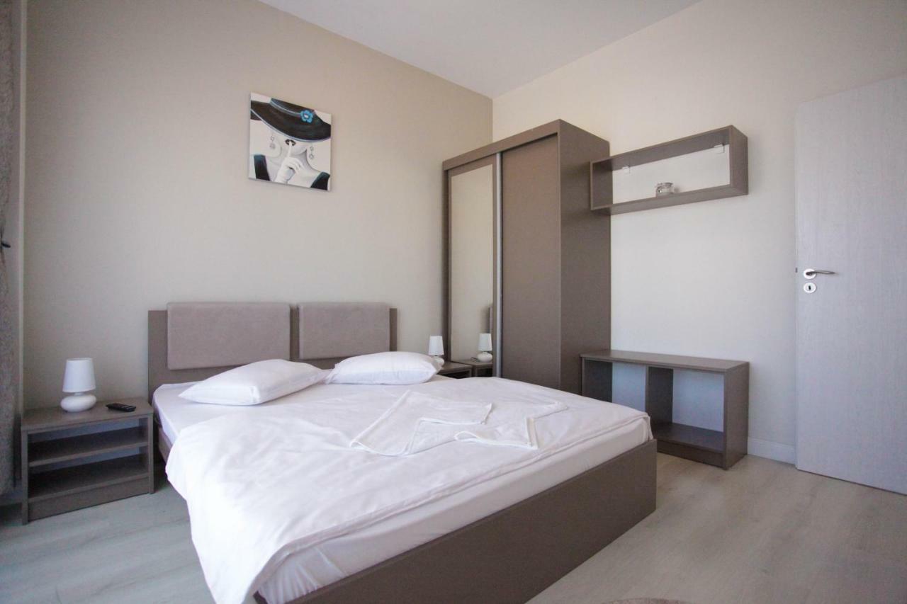Luiza Apartament - Bavaro Residence - Mamaia Nord Năvodari Esterno foto