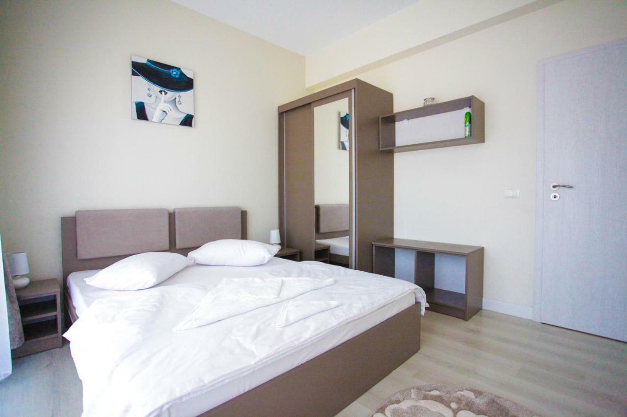 Luiza Apartament - Bavaro Residence - Mamaia Nord Năvodari Esterno foto